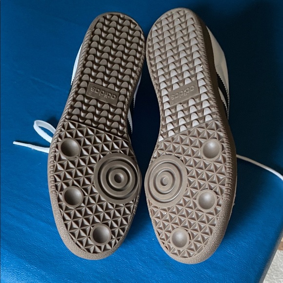 Adidas Samba OG Women's Sneakers - White and Tan - Picture 7 of 7